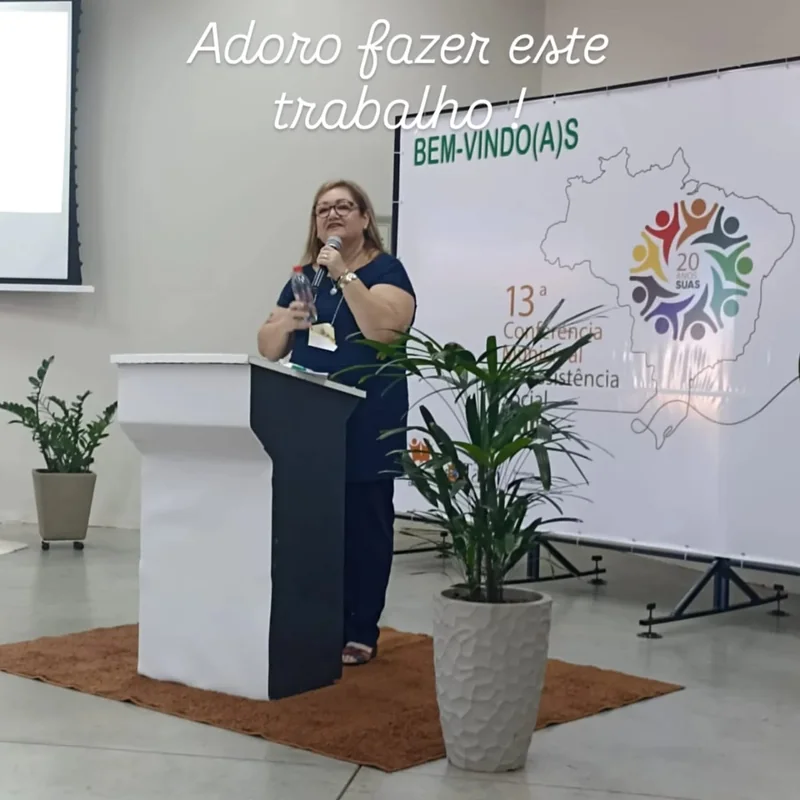 Sônia no púlpito da 13ª Conferência Municipal de Assistência Social